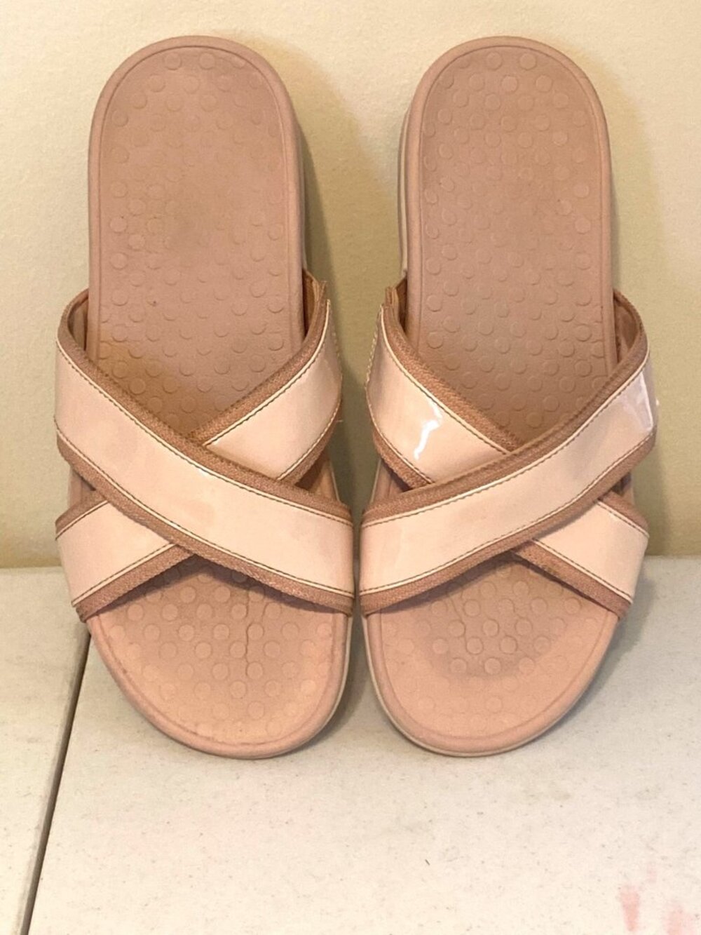 Women's Vionic Merced‎ Cross-Strap Orthotic Pink Sandals Slides Size 10